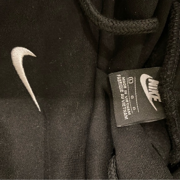 Nike Hoodie - Picture 4 of 5